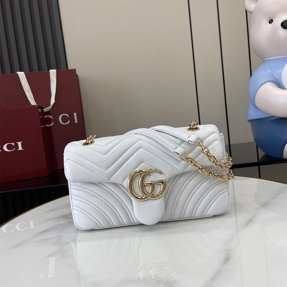 GG Marmont medium shoulder bag - Image 8