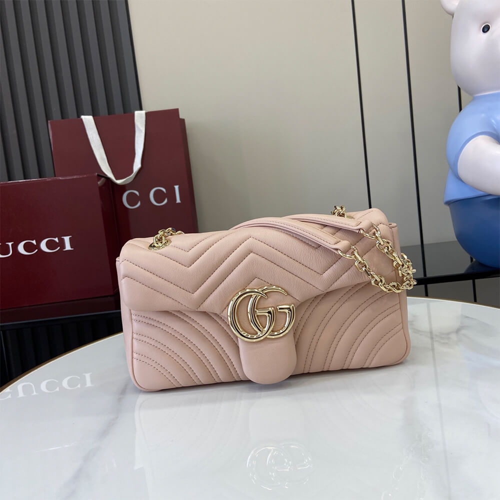 Alternative view of GG Marmont medium shoulder bag