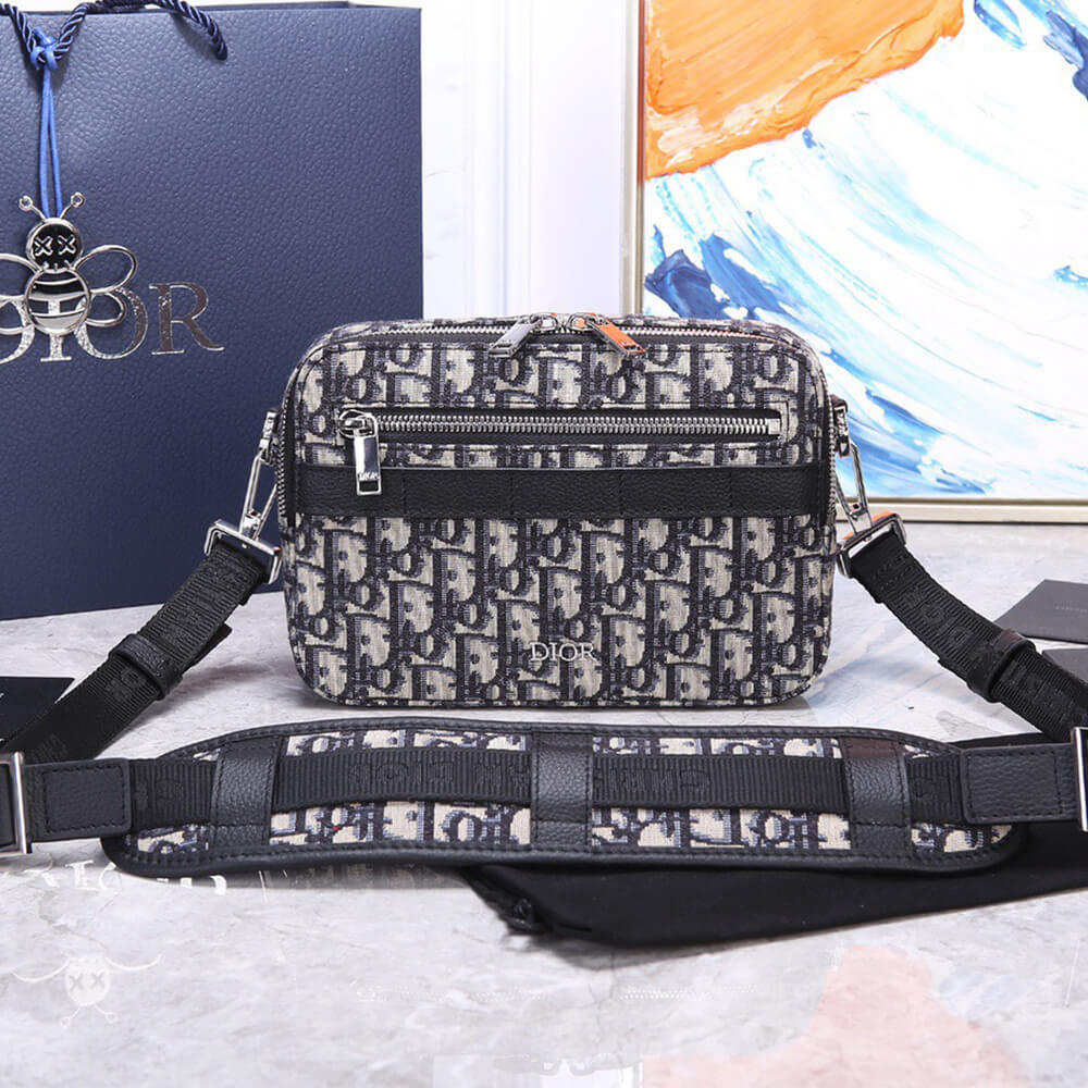 Alternative view of DIOR SAFARI MESSENGER BAG