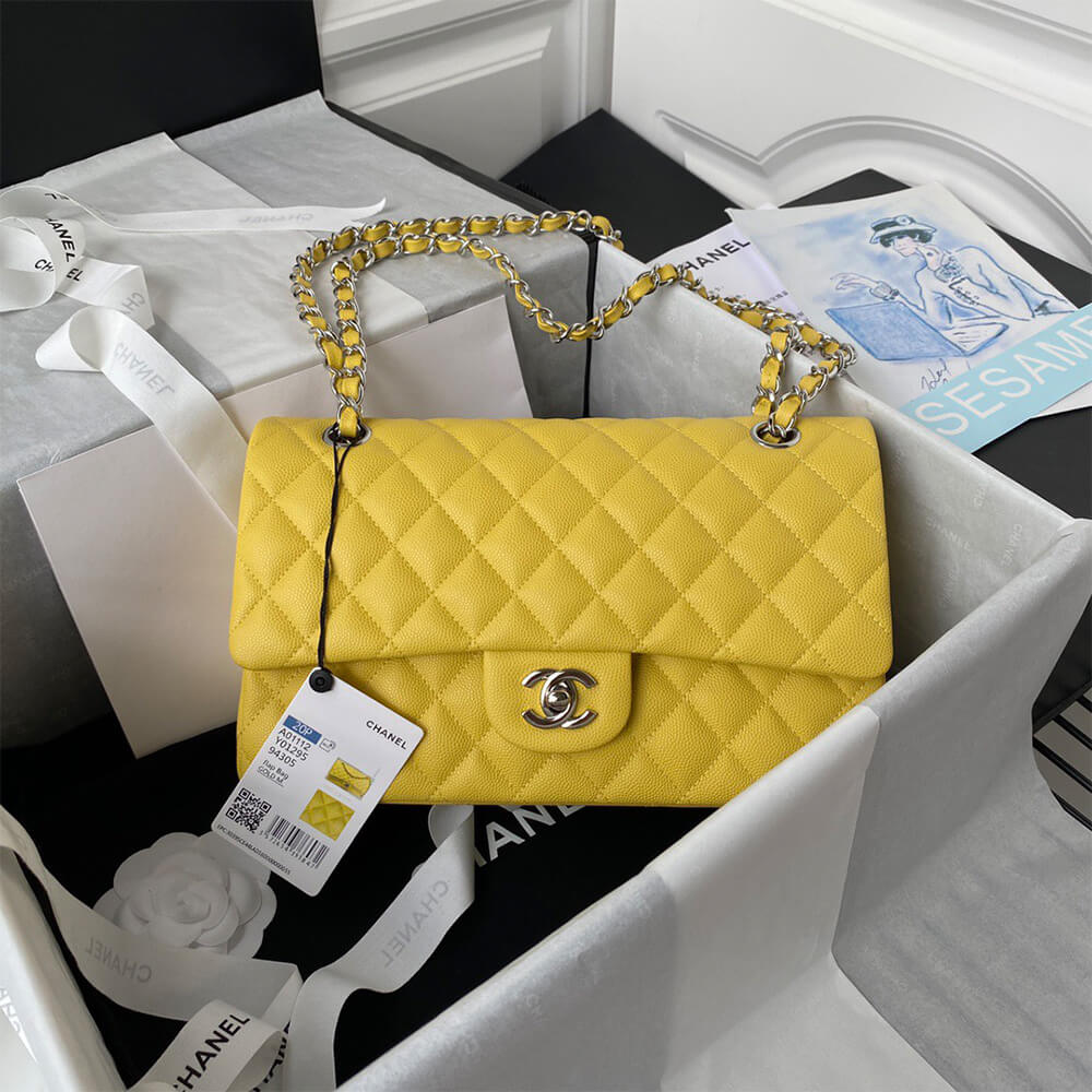 Alternative view of CHANEL CLASSIC FLAP HANDBAG(High-End Grade)