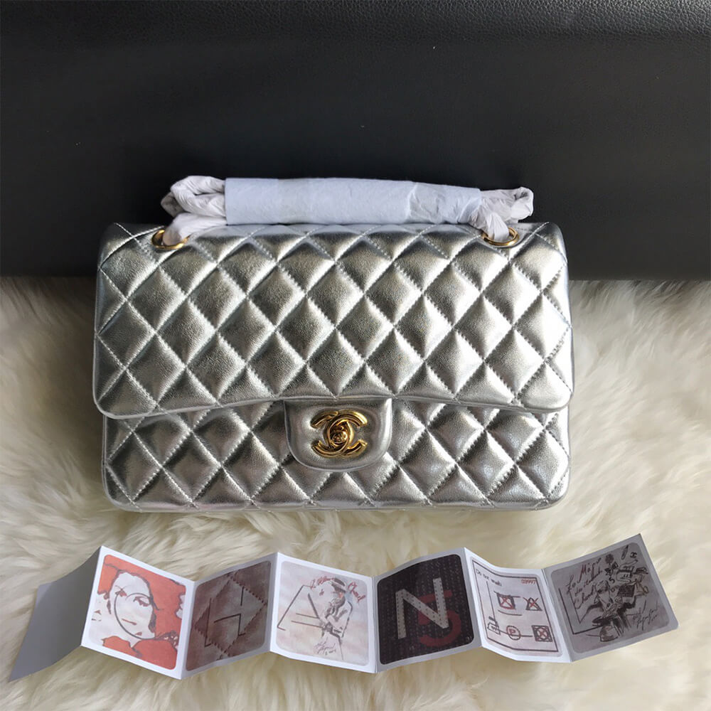 Alternative view of CHANEL Classic Flap Medium(High-end Grade)