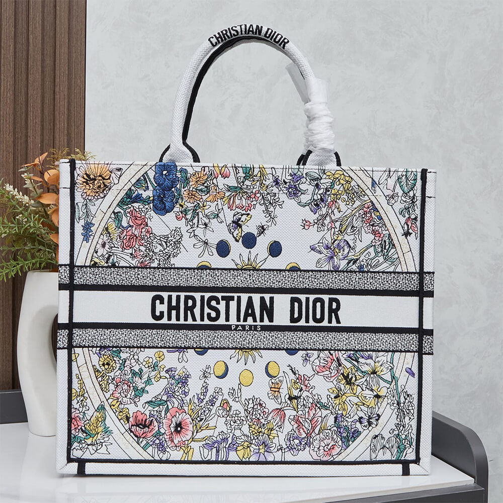 Alternative view of Dior Lucky Large Dior Book Tote