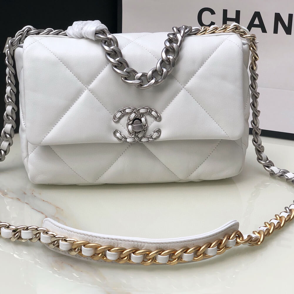 Alternative view of CHANEL 19 Handbag