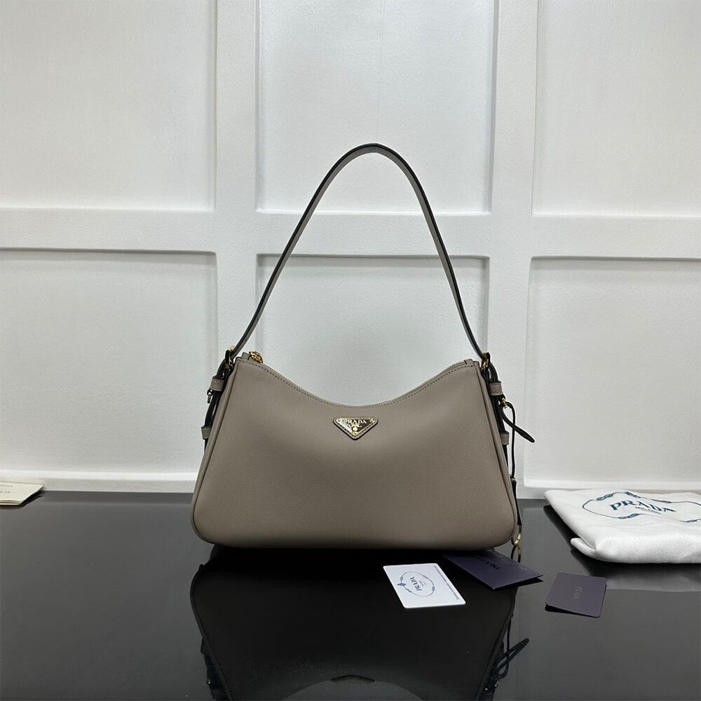 Prada Aimee medium leather shoulder bag - Image 6