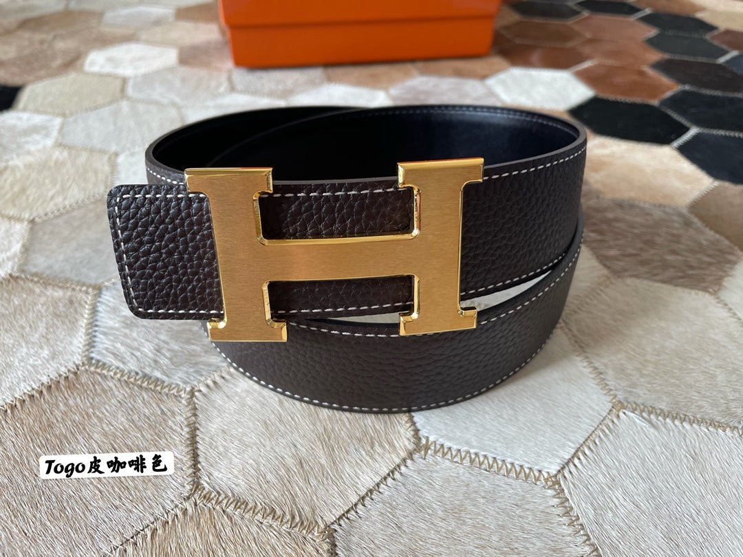 Alternative view of HM CONSTANCE BELT BUCKLE & REVERSIBLE CHOCOLATE BROWN LEATHER STRAP 38MM GOLD HARDWARE
