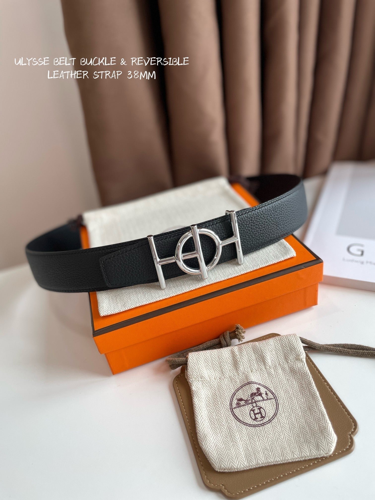 Alternative view of ULYSSE BELT BUCKLE & REVERSIBLE BLACK LEATHER STRAP 38MM SILVER HARDWARE
