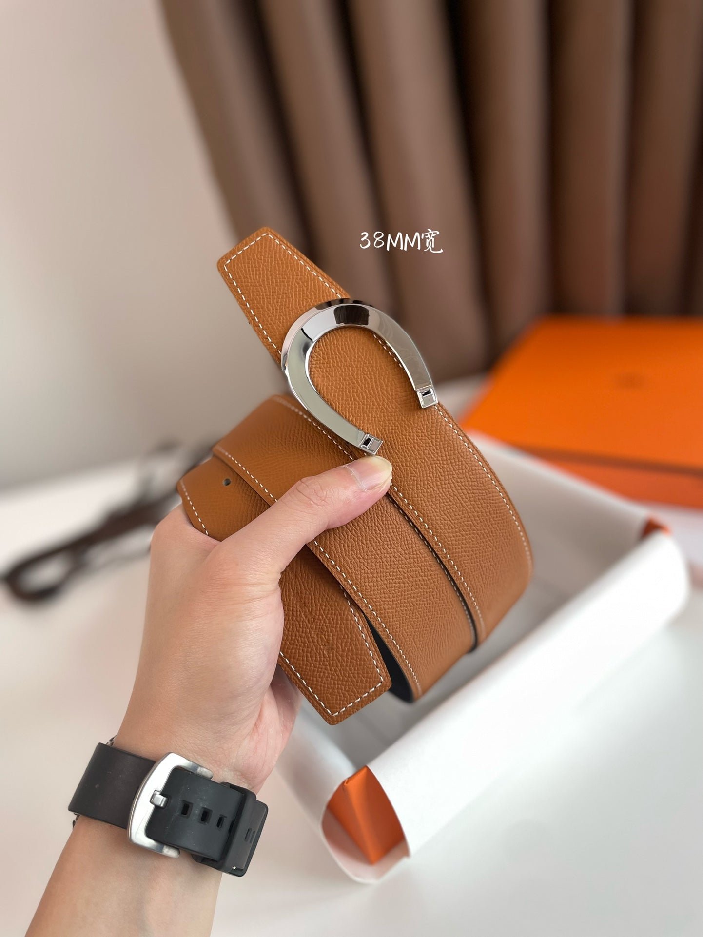 Alternative view of LUCK BELT BUCKLE & REVERSIBLE GINGER ORANGE AND BLACK LEATHER STRAP 38MM SILVER HARDWARE