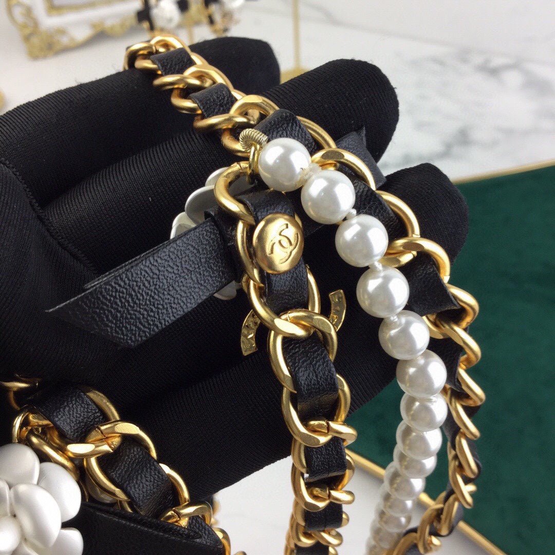 Chanel Camellia Pearl Chain Strap - Image 4