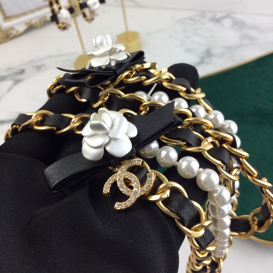 Chanel Camellia Pearl Chain Strap - Image 6