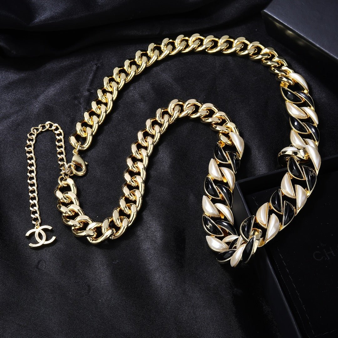 Chanel Braided Leather Chain Belt - Image 3