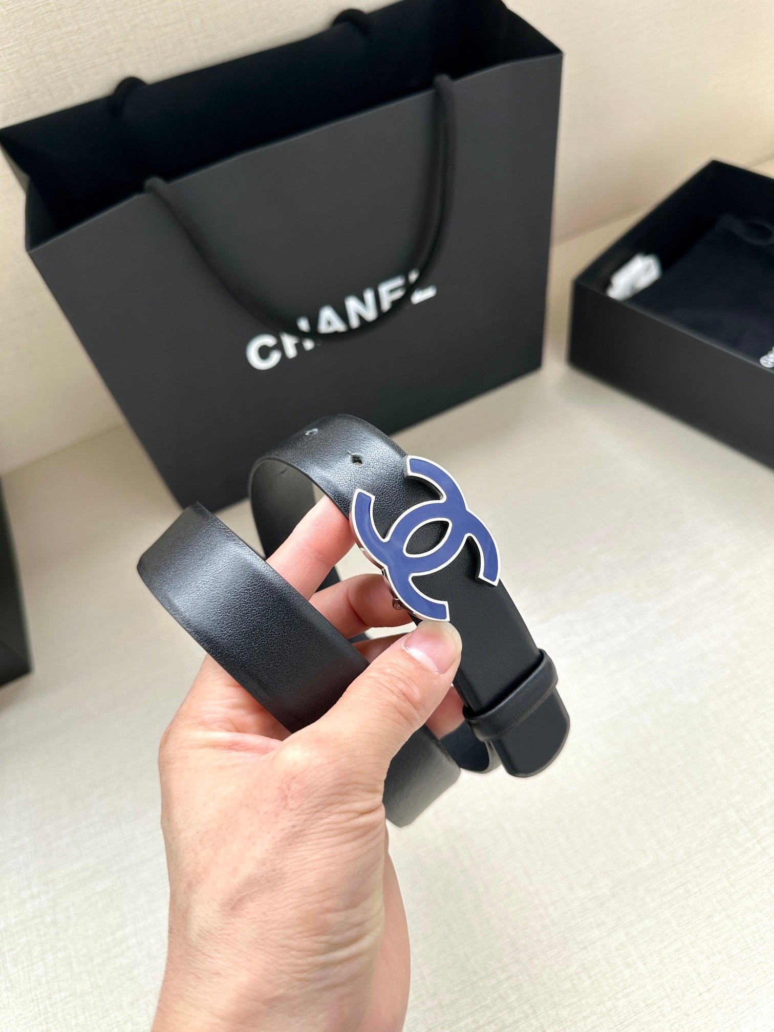 Chanel Black Enamel Buckle Belt - Image 3