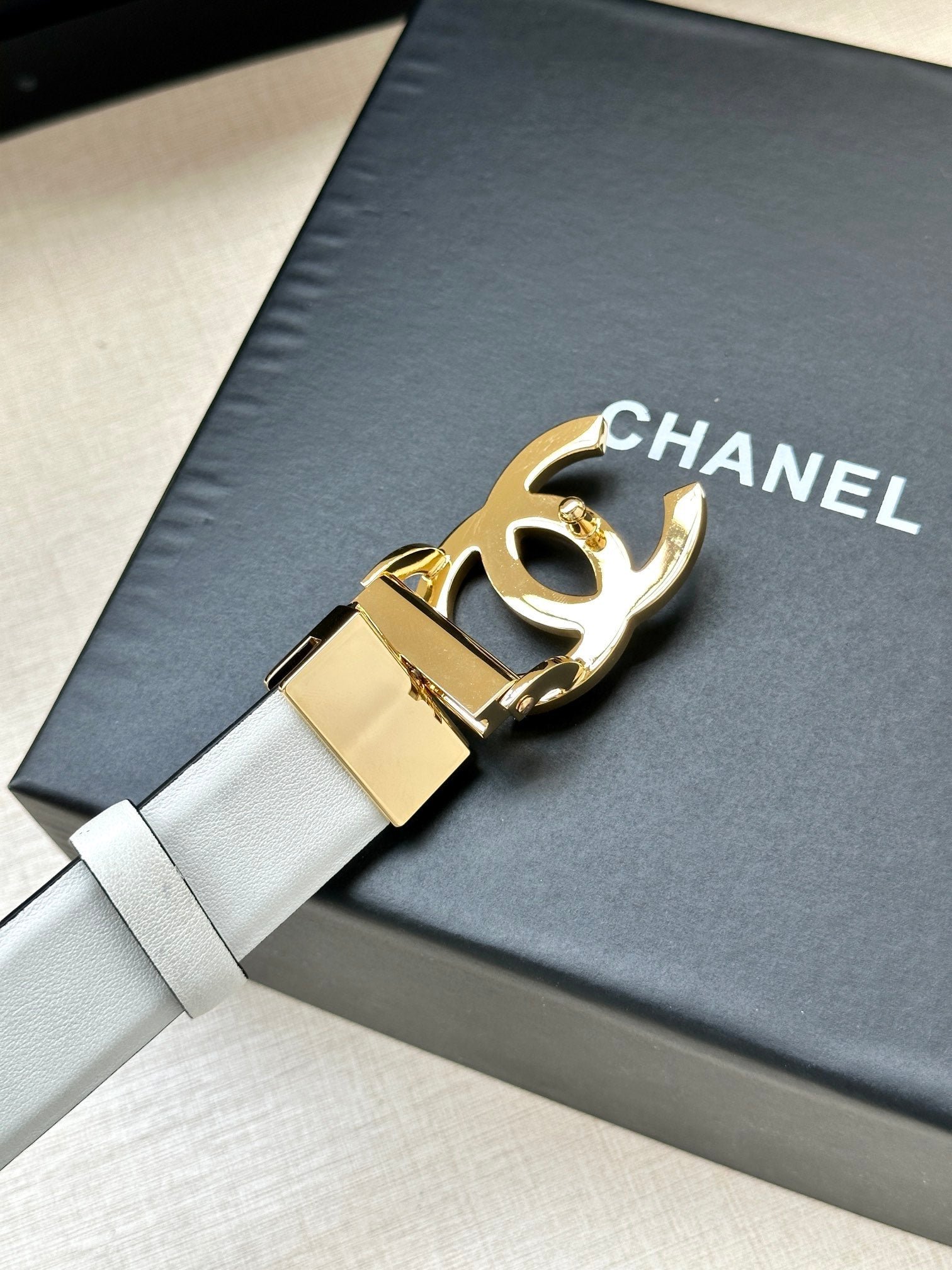 Chanel Cream Buckle Belt - Image 3