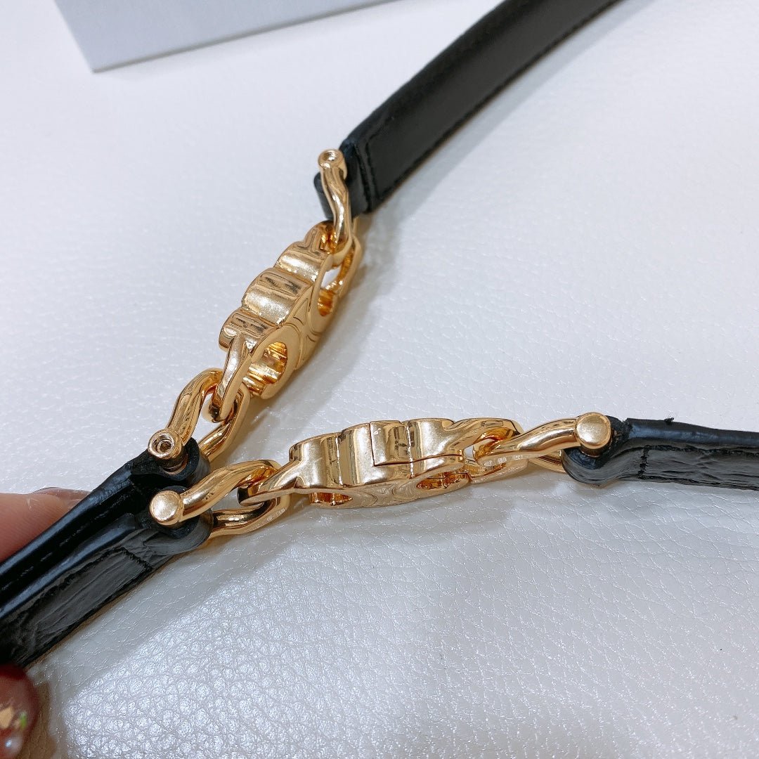 CELINE Black Triomphe Chain Belt - Image 4