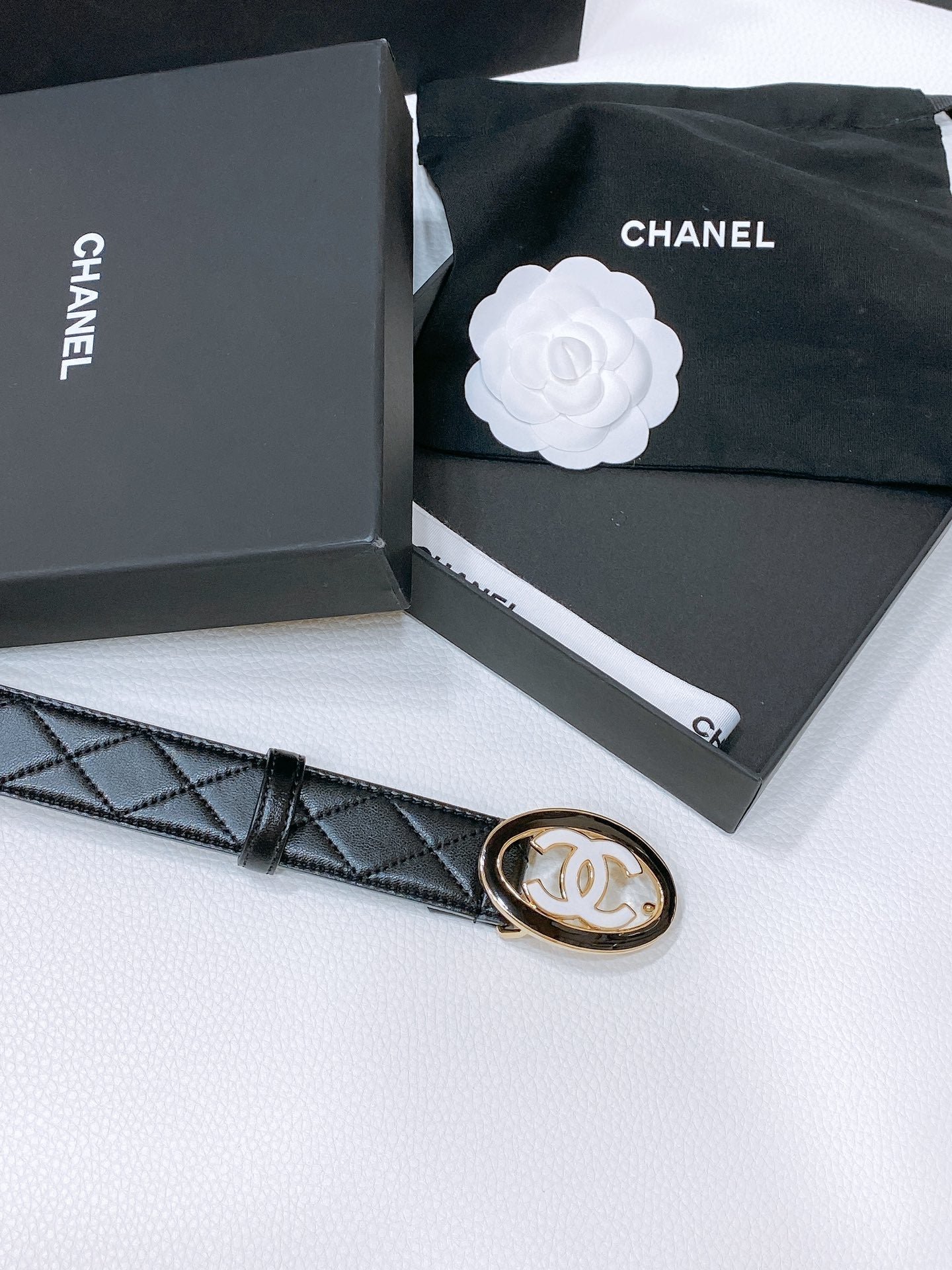 Alternative view of Chanel Quilted Oval Gold Belt