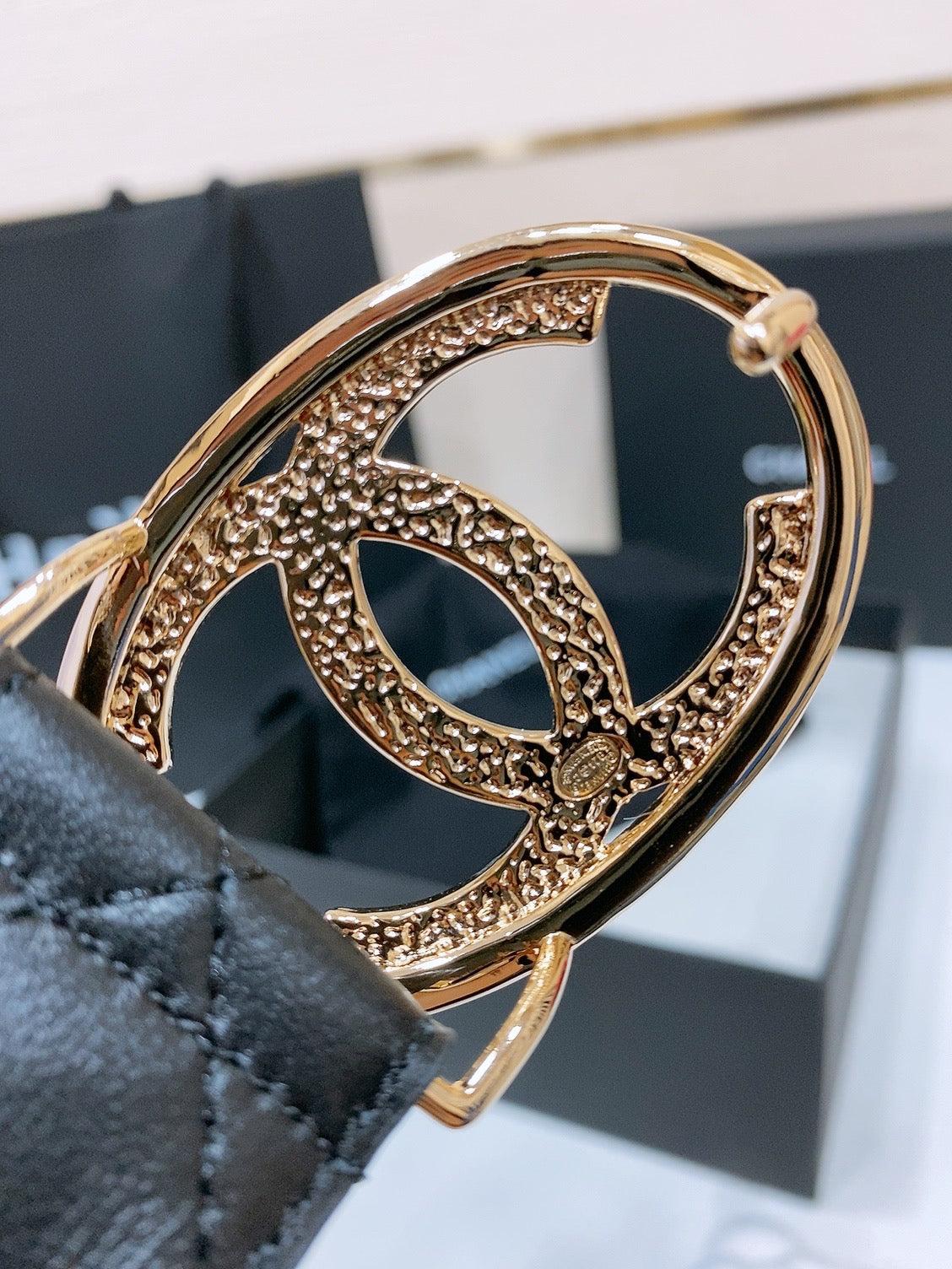 Alternative view of Chanel Gold Oval Quilt Belt