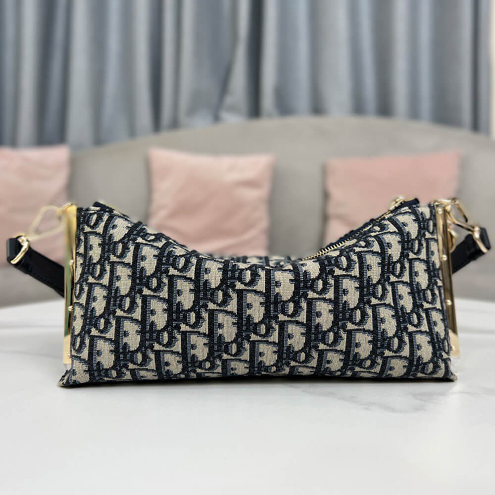 DIOR CLUB BAG - Image 7