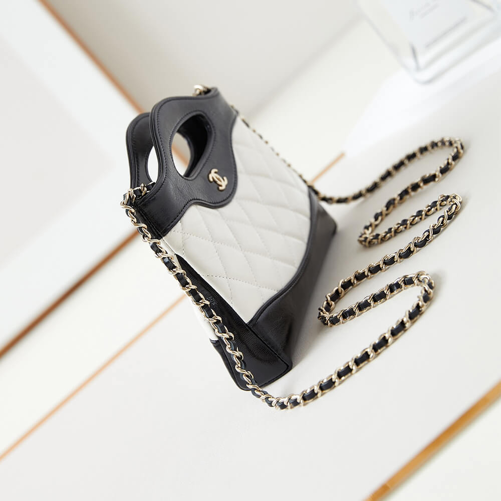 Alternative view of CHANEL 31 nano Bag
