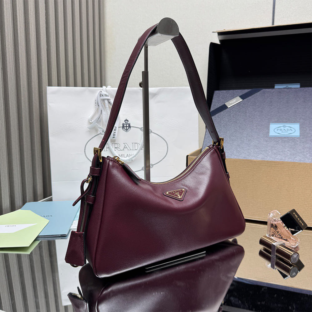 Prada Aimee medium leather shoulder bag - Image 5