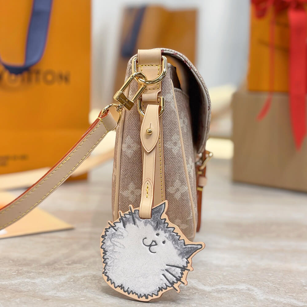 LV Escape(HIGH-END GRADE) - Image 3