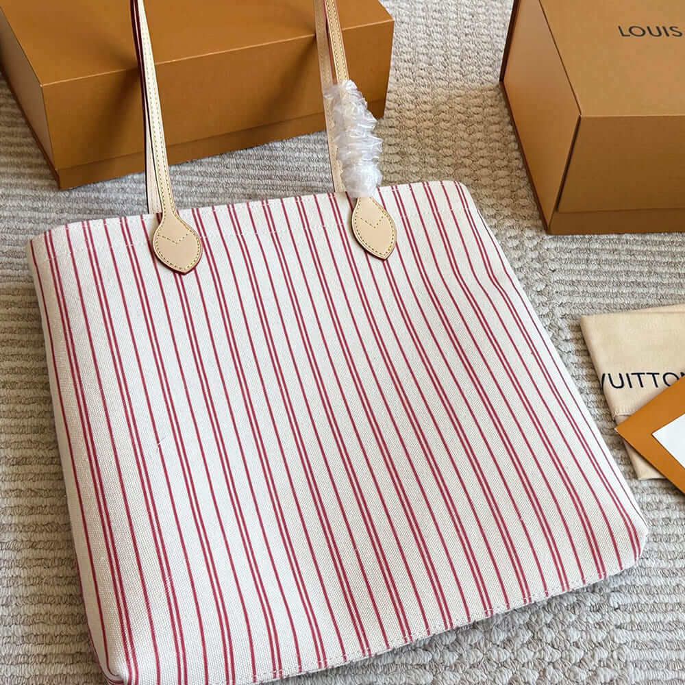 LV Carry It - Image 3