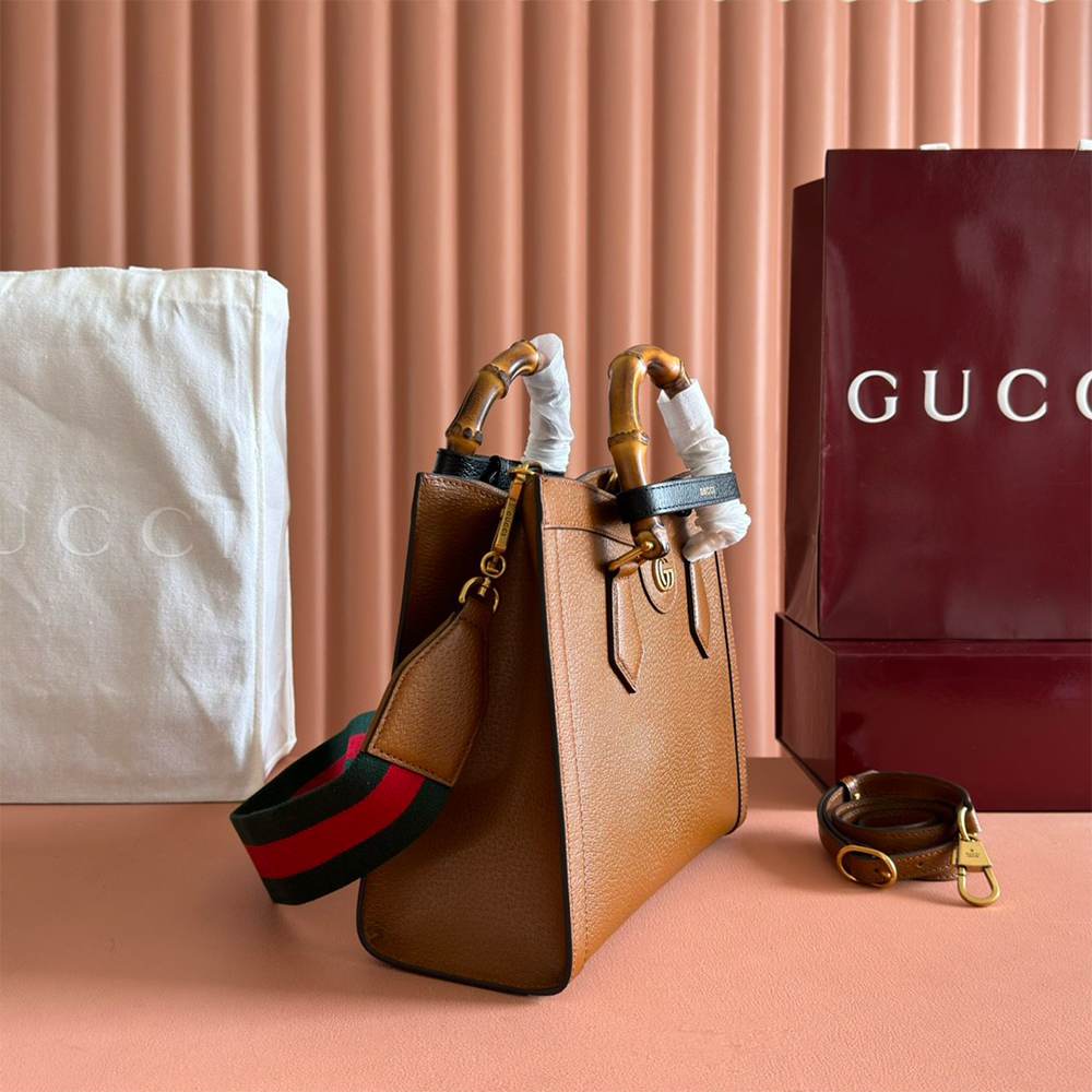 Gucci Diana medium tote bag(HIGH-END GRADE) - Image 5