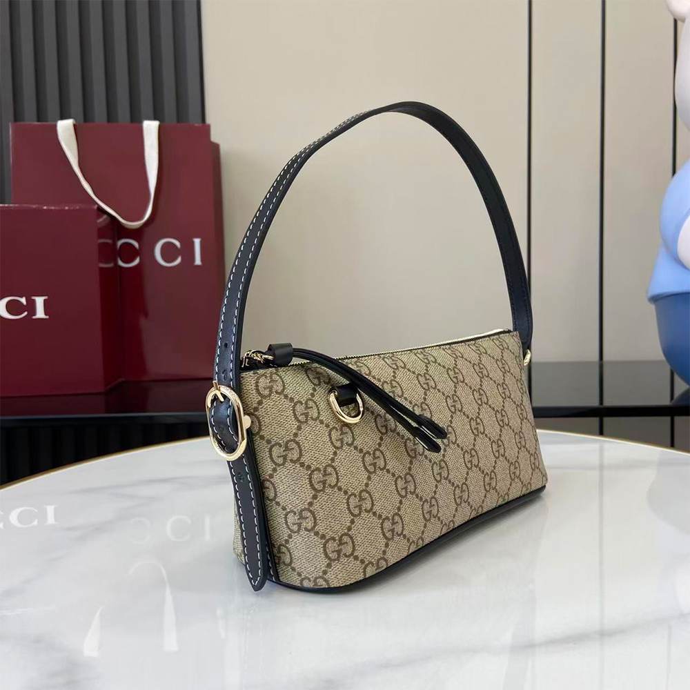 GG Emblem small shoulder bag - Image 3