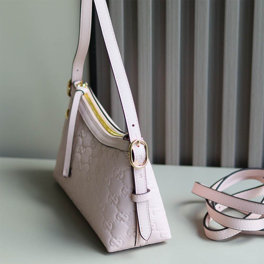GG Emblem small shoulder bag - Image 8