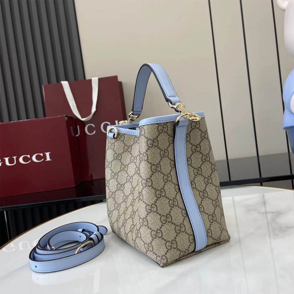 GG Emblem small bucket bag - Image 7