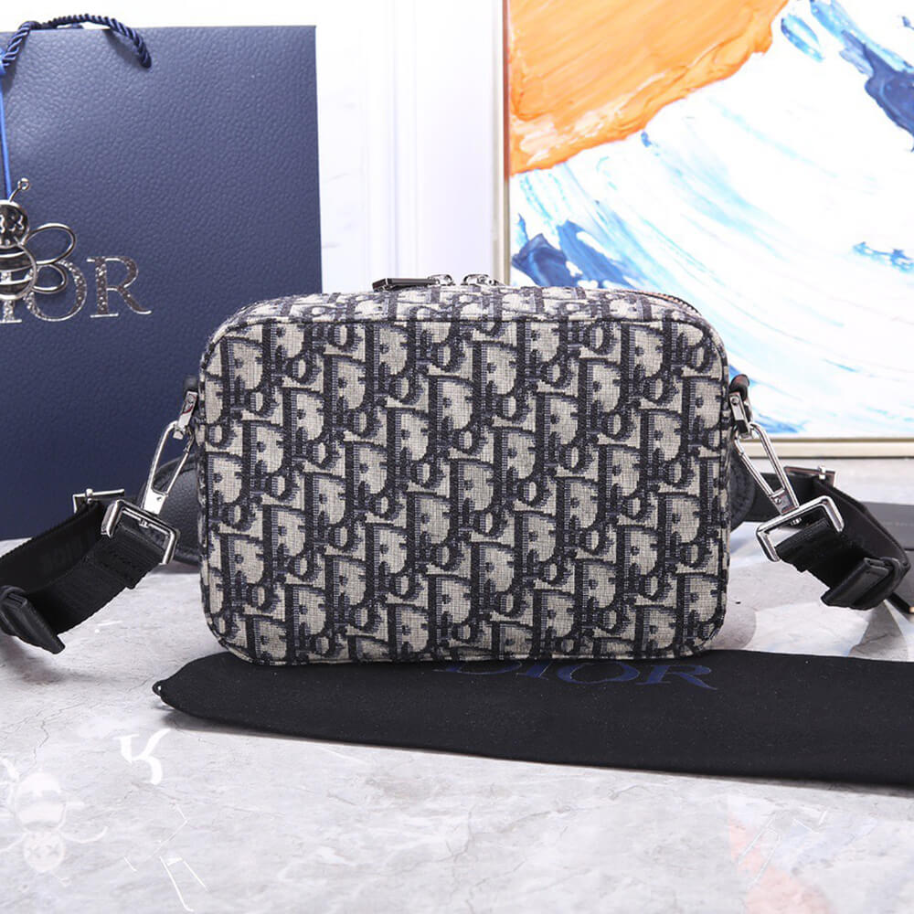 DIOR SAFARI MESSENGER BAG - Image 8