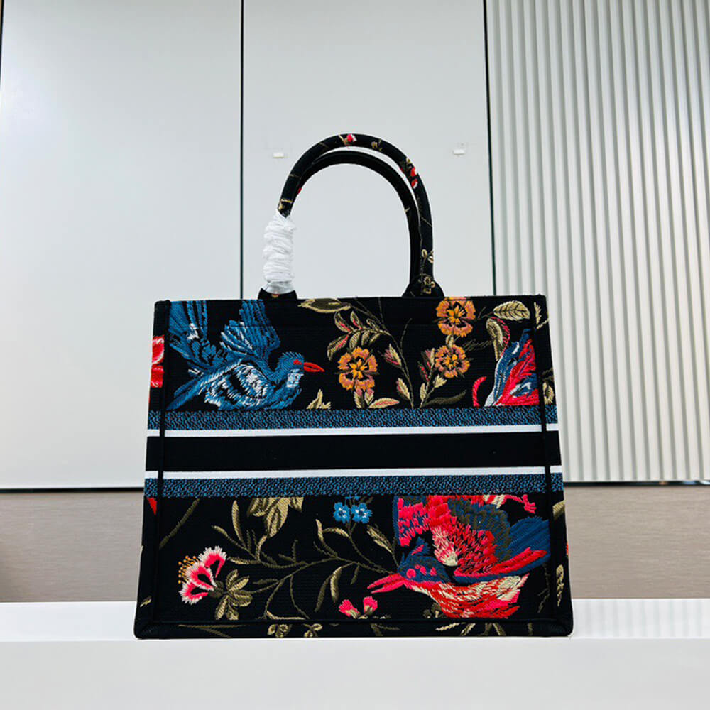 LARGE DIOR BOOK TOTE - Image 5