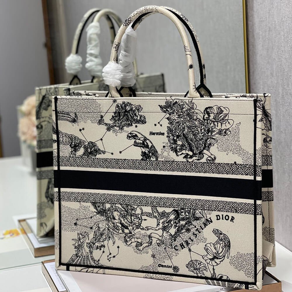 LARGE DIOR BOOK TOTE - Image 8
