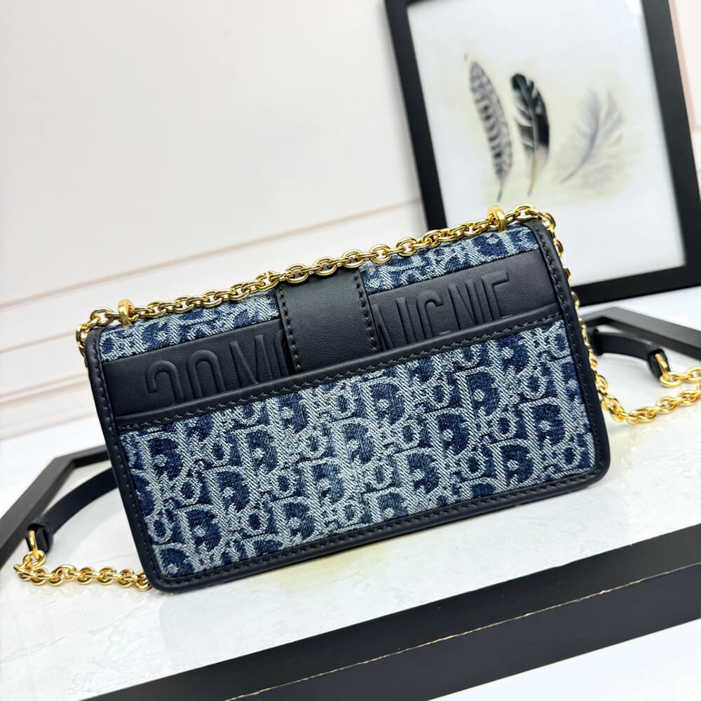 Alternative view of Dior 30 Montaigne East-West Bag with Chain