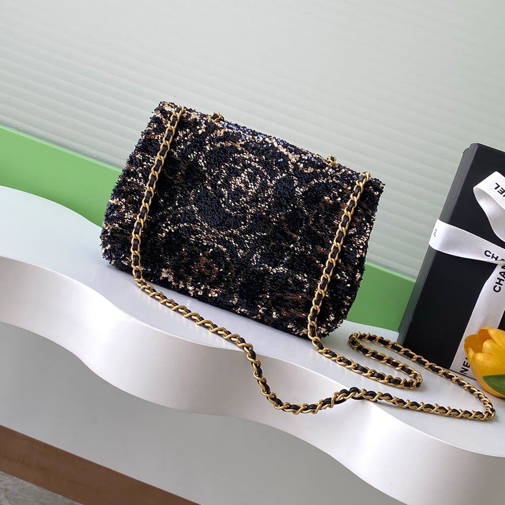 Alternative view of Chanel Small Flap Bag(HIGH-END GRADE)