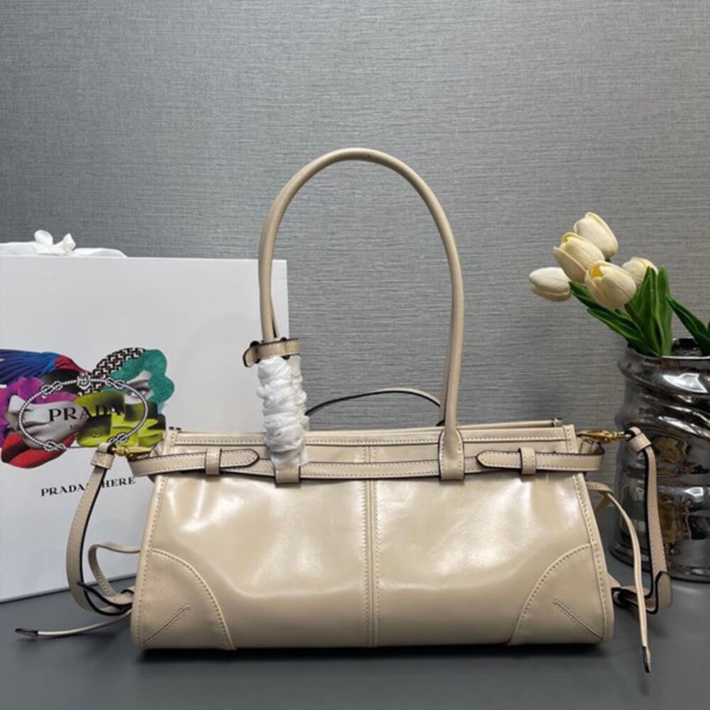 Prada Medium leather handbag(high-end grade) - Image 7