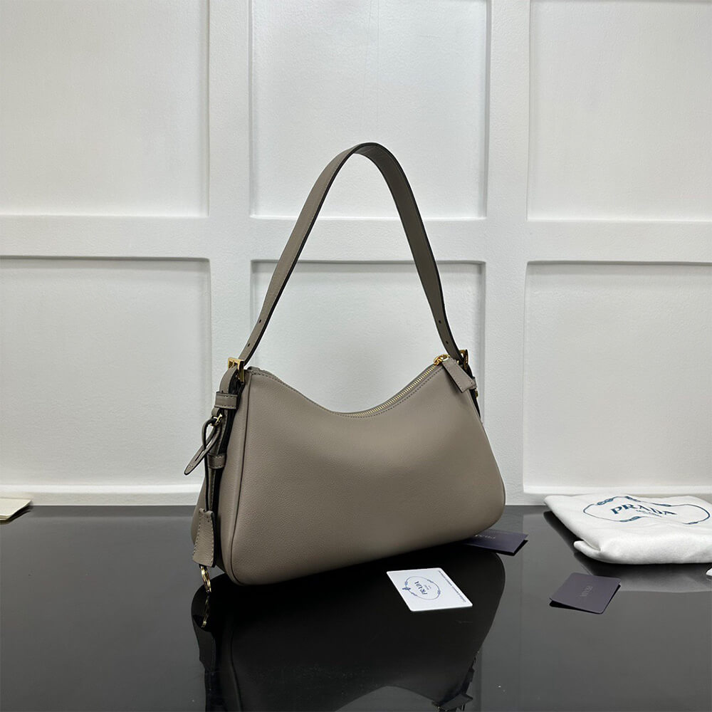 Prada Aimee medium leather shoulder bag - Image 5