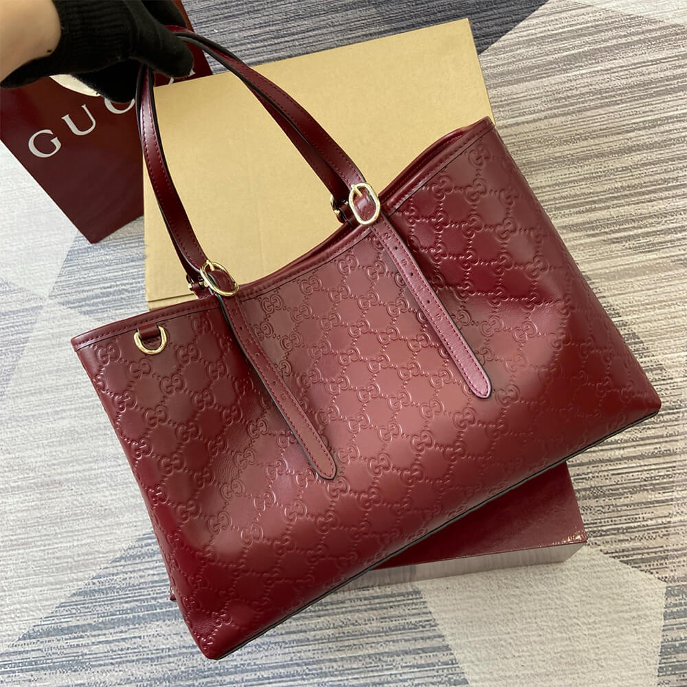 GG Emblem large tote bag - Image 8