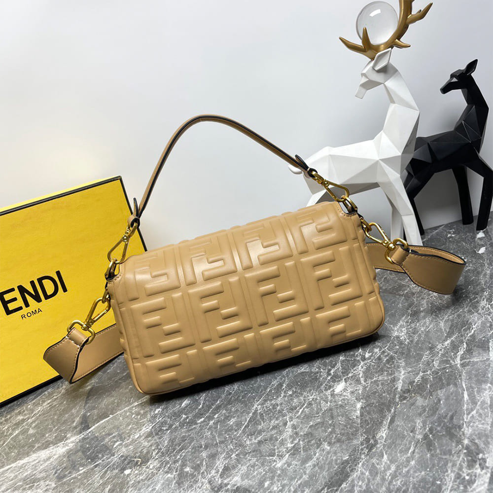 Fendi Baguette - Image 8
