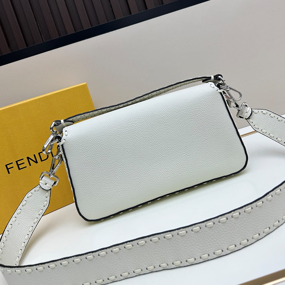 Fendi Baguette - Image 8