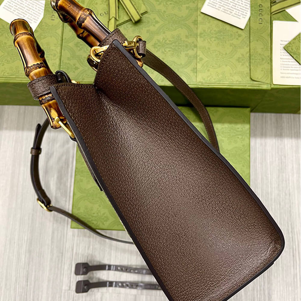 Alternative view of Gucci Diana jumbo GG small tote bag