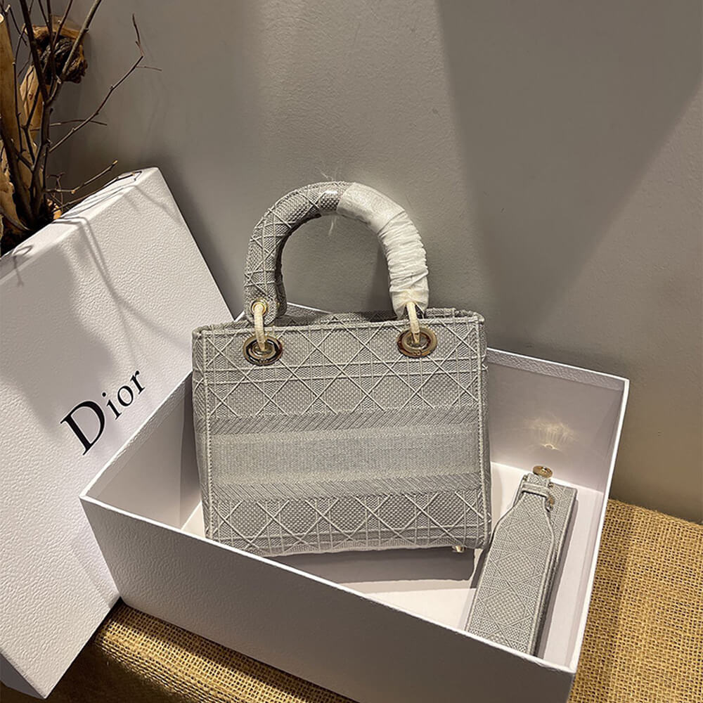 Alternative view of DIOR MEDIUM LADY D-LITE BAG