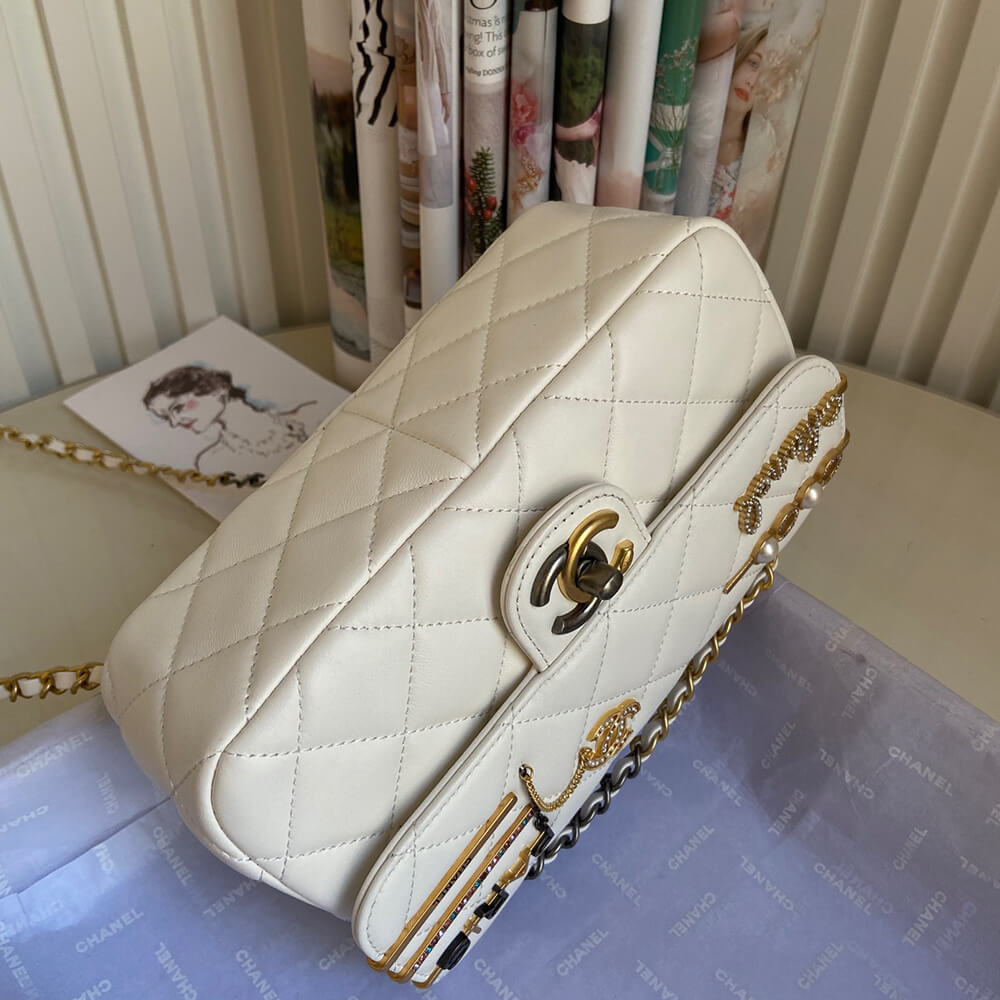 Alternative view of SMALL FLAP BAG