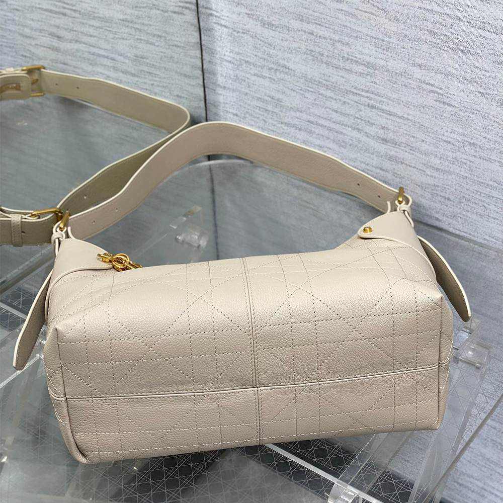 Alternative view of Dior Medium Dior Voyage Bag(HIGH-END GRADE)