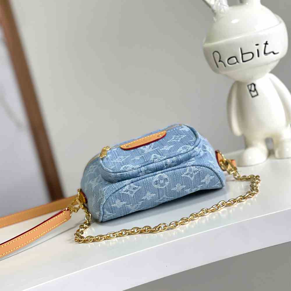 LV Mini Bumbag - Image 5