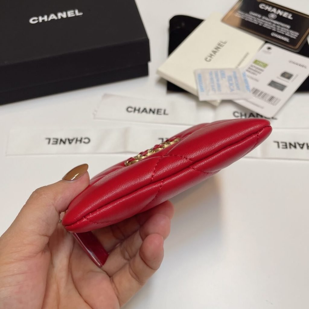 Alternative view of CHANEL 19 Zipper Coin Wallet
