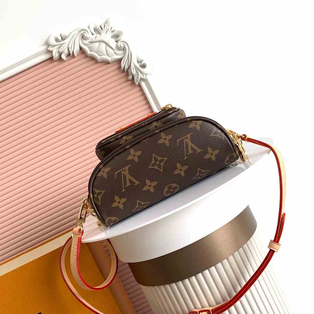 LV x TM Mini Bumbag - Image 8