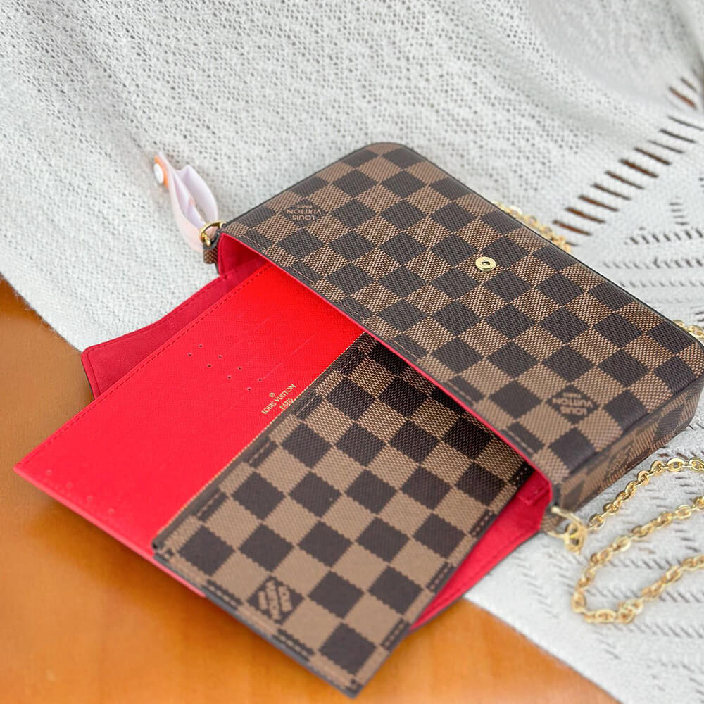 Alternative view of LV Pochette Félicie