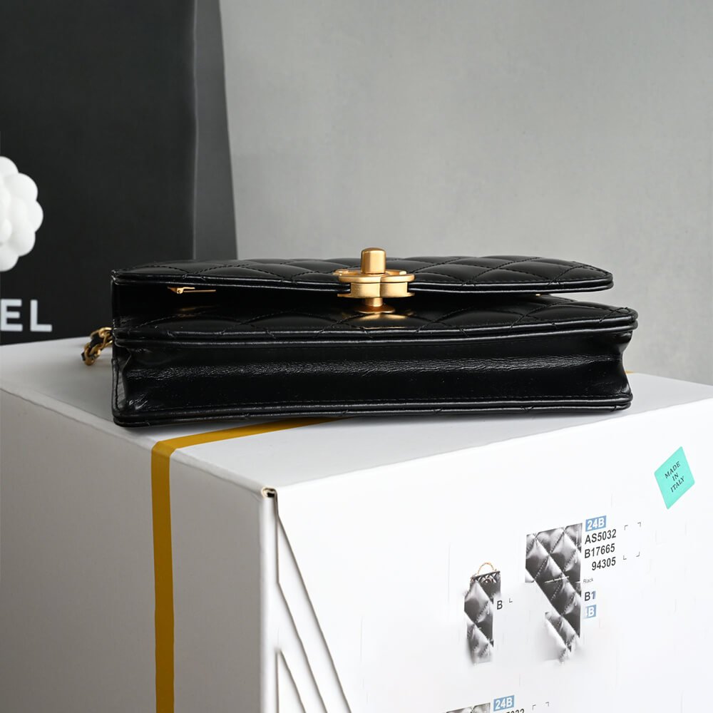CHANEL Classic Wallet On Chain(high-end grade) - Image 3
