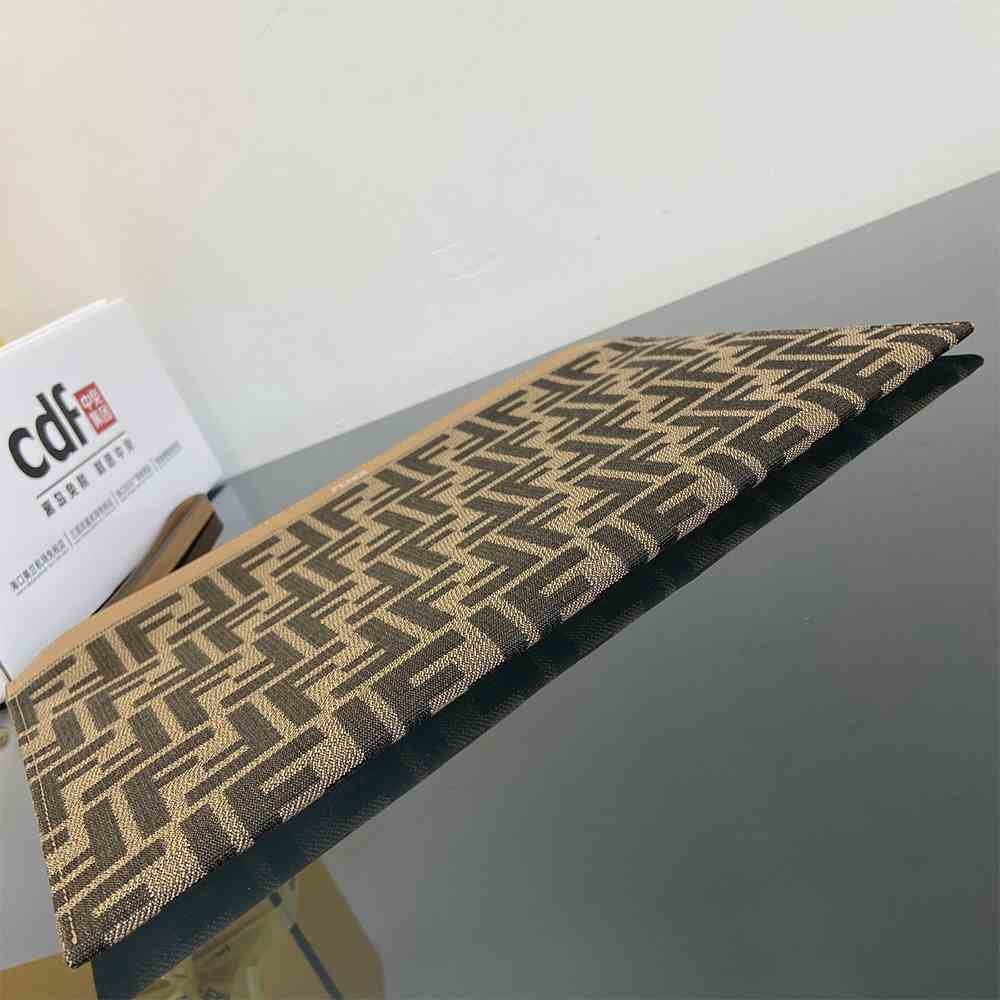 FF Jacquard Flat Pouch Medium - Image 8