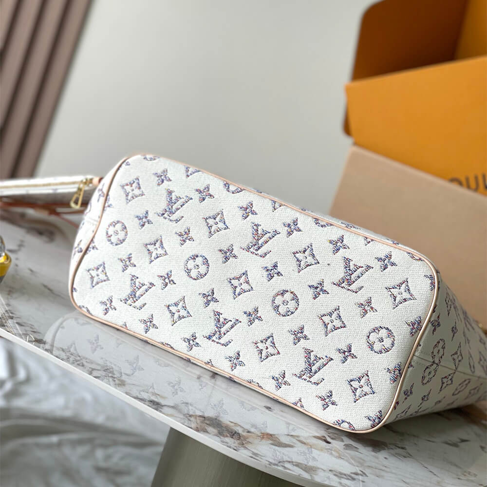 Alternative view of LV Neverfull MM