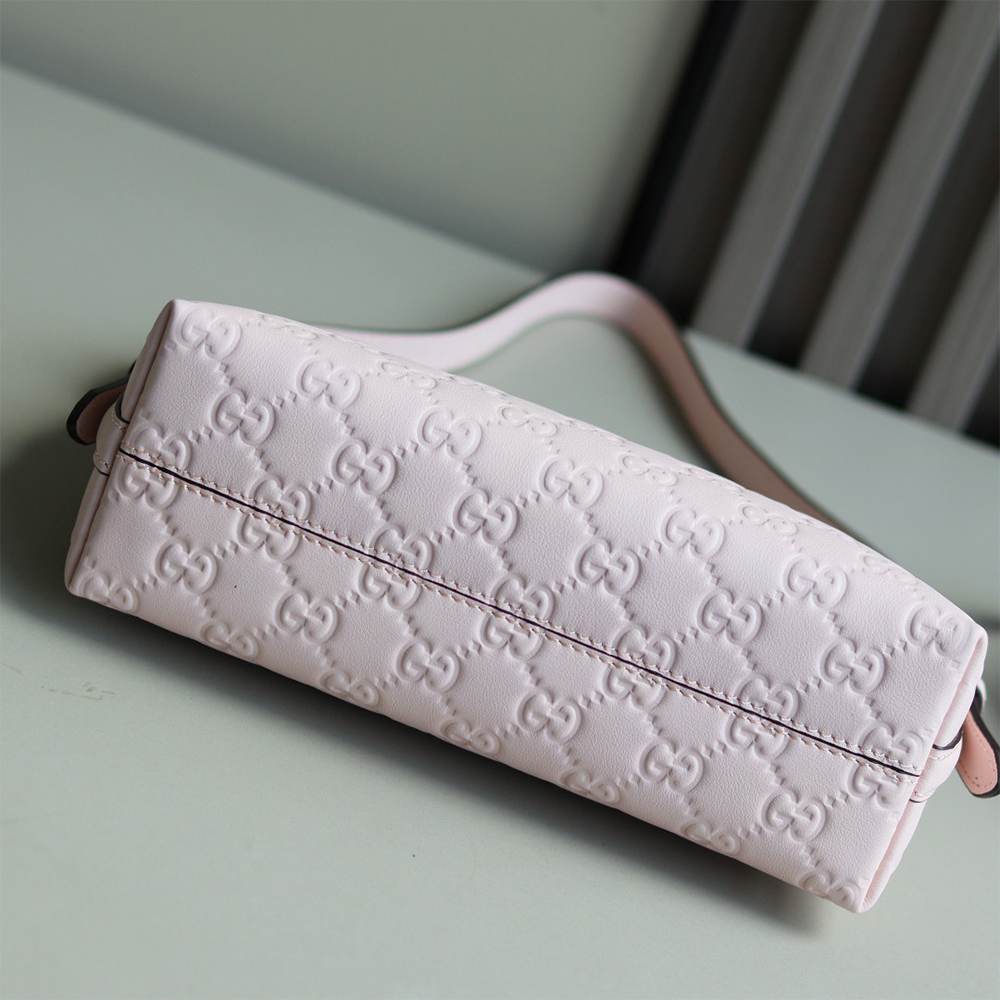 GG Emblem small shoulder bag - Image 7
